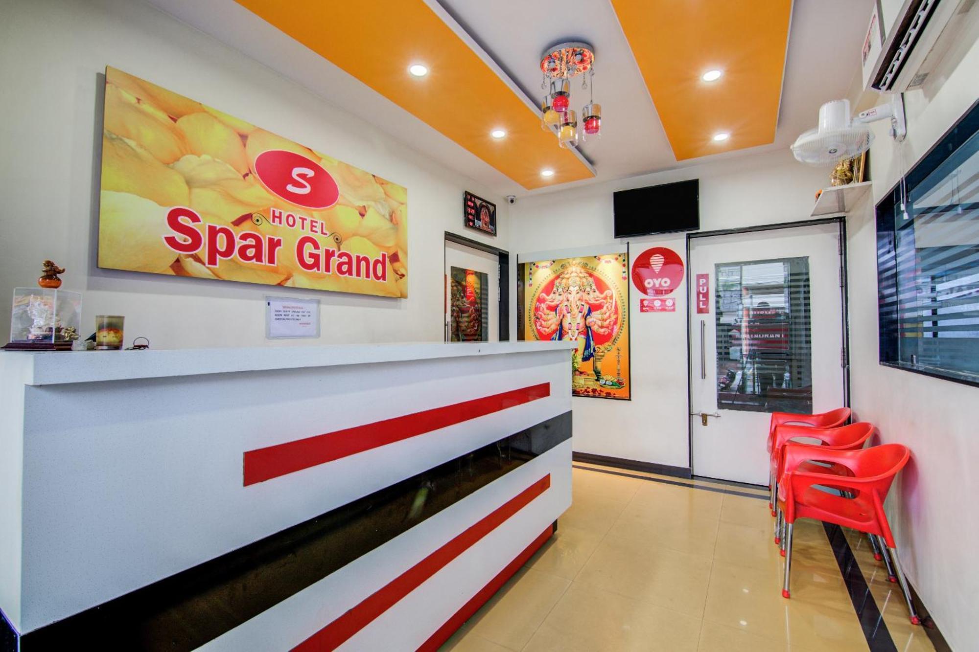 Hotel Spar Grand Visakhapatnam Buitenkant foto