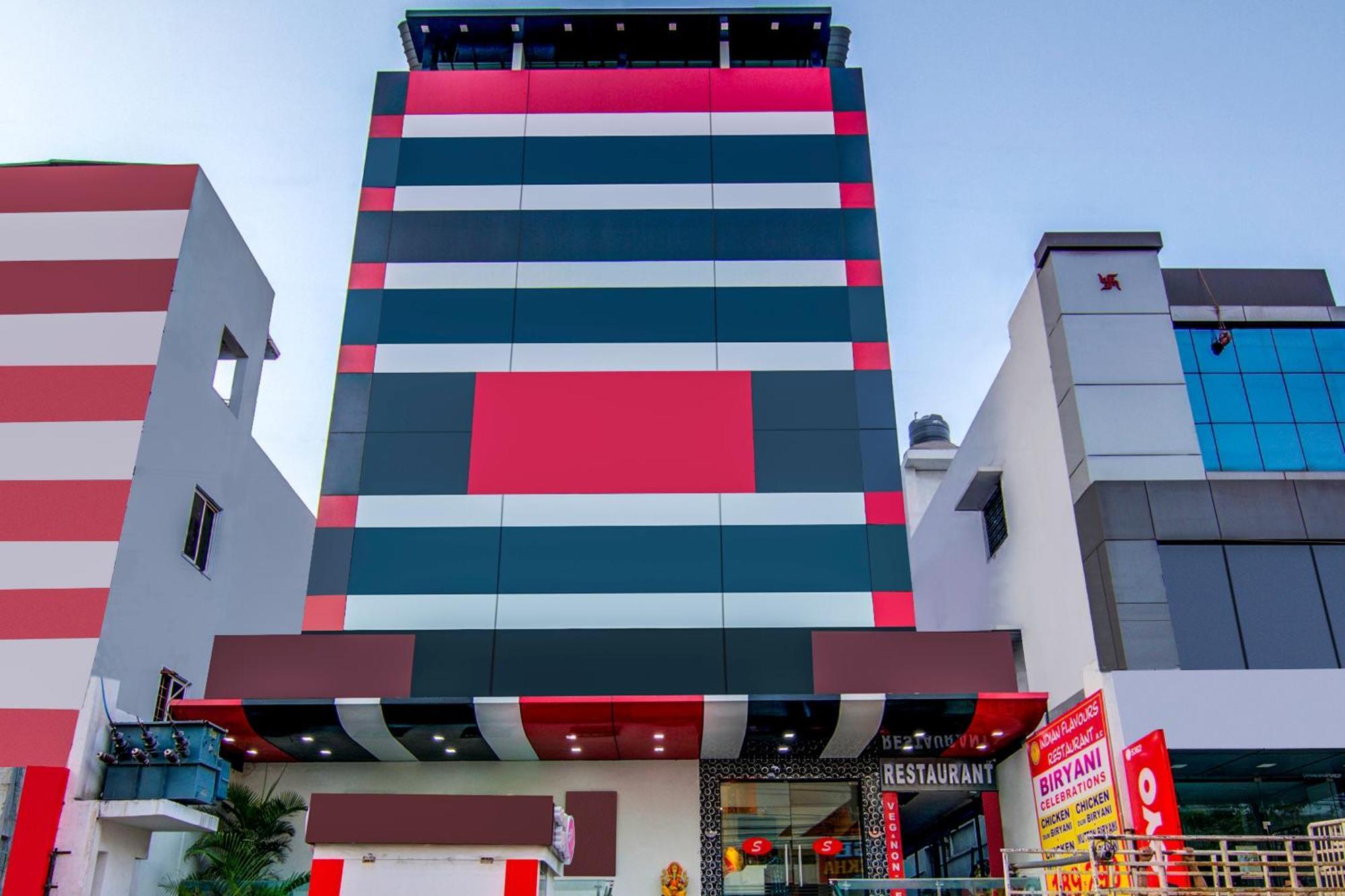 Hotel Spar Grand Visakhapatnam Buitenkant foto